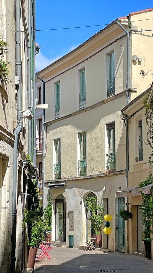 Un Court Séjour, 300m des Arènes, rue calme&wifi Nimes Exterior foto